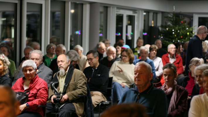 astrid kloock weihnachtslesung 2025